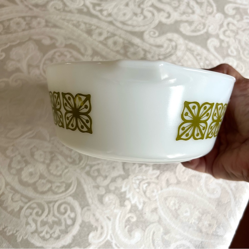 Pyrex verde square flower 472 1.5 pint casserole dish great condition - Picture 9 of 10